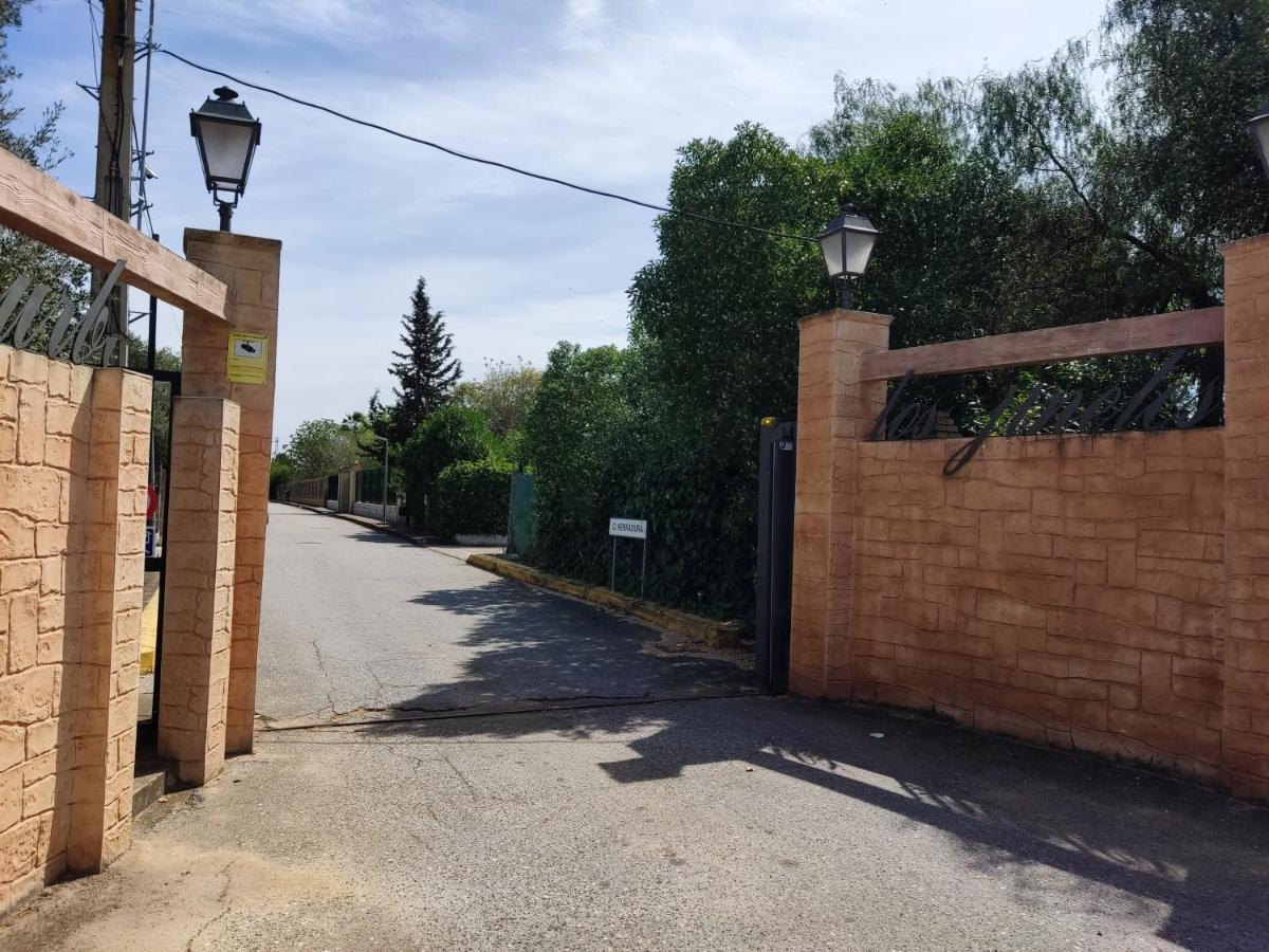 Apartamento El Grifo Carmona  Exterior foto
